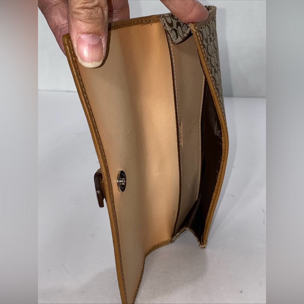 Coach Mini Monogram TAN LONG WALLET W/LEATHER TRIM & BUCKLE VGC - Picture 10 of 14